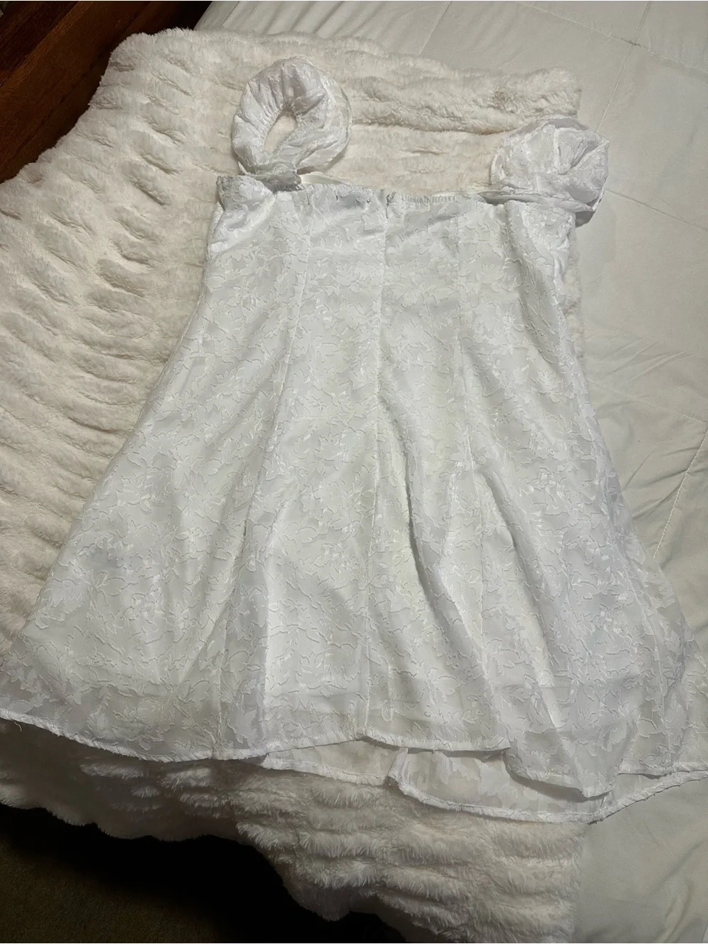White Floral Jacquard Puff Sleeve Mini Dress - Picture 4 of 6